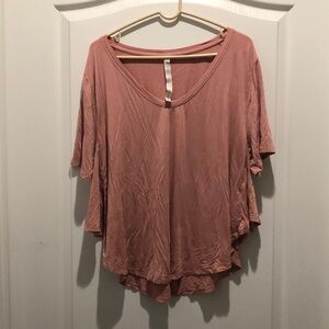 Lululemon, over sized tshirt, short sleeve, size 12, Blush color